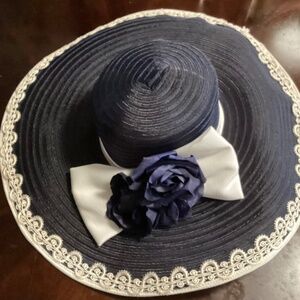 NEW WITH TAGS Navy Blue with White Lace Trim Floral Wide Brim Elegant Hat